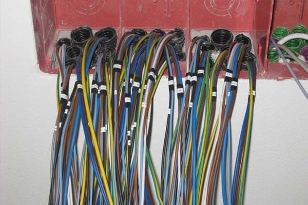 Realizzazione impianto elettrico C.A.T. sistemi di sicurezza - Torino e provincia